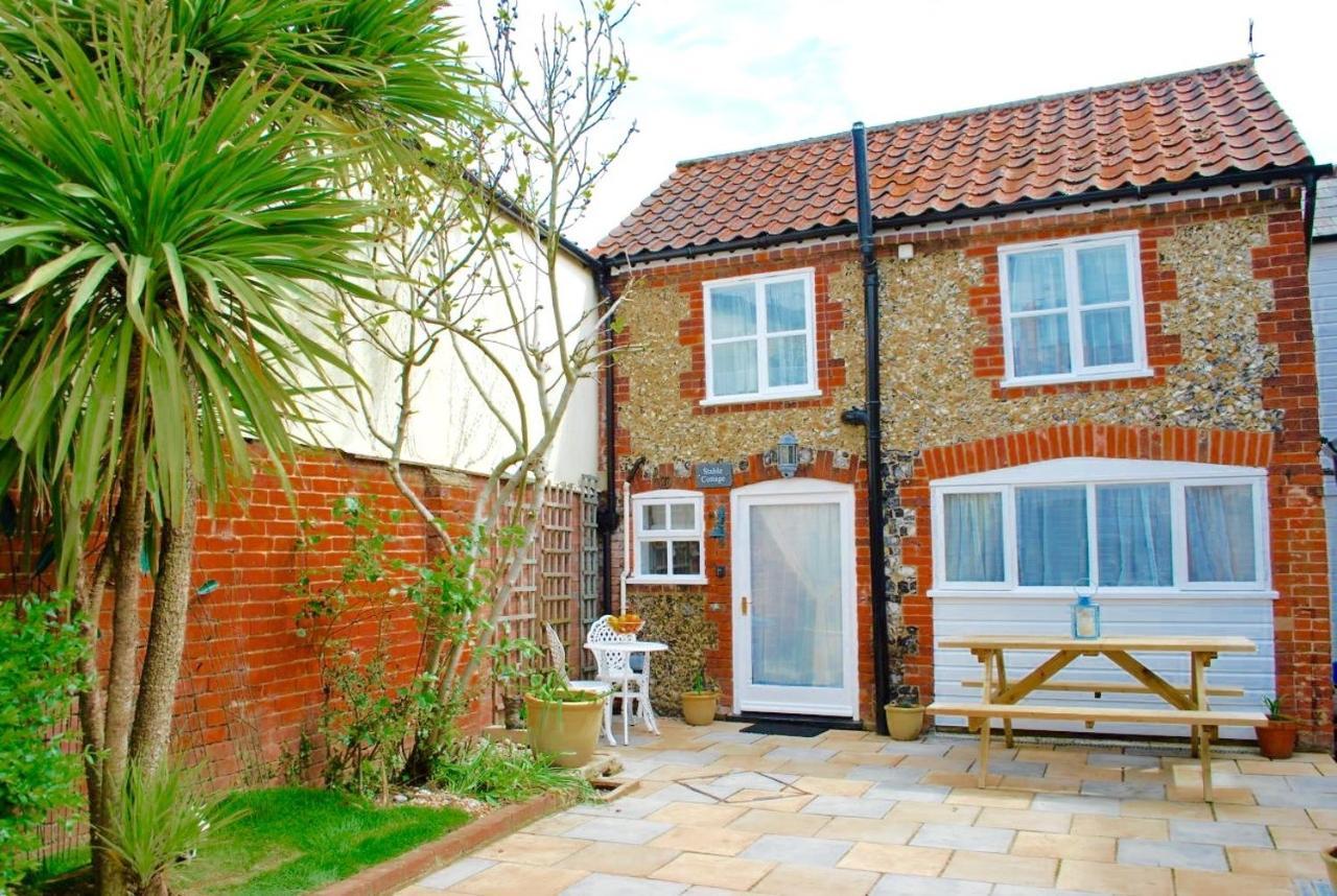 Romantic Flint Cottage On The Suffolk Coast Саксмундхэм Экстерьер фото