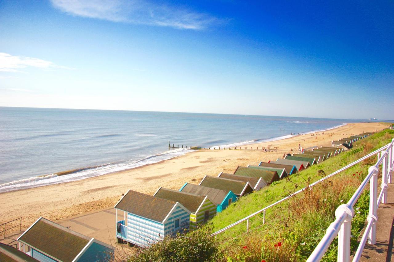 Romantic Flint Cottage On The Suffolk Coast Саксмундхэм Экстерьер фото
