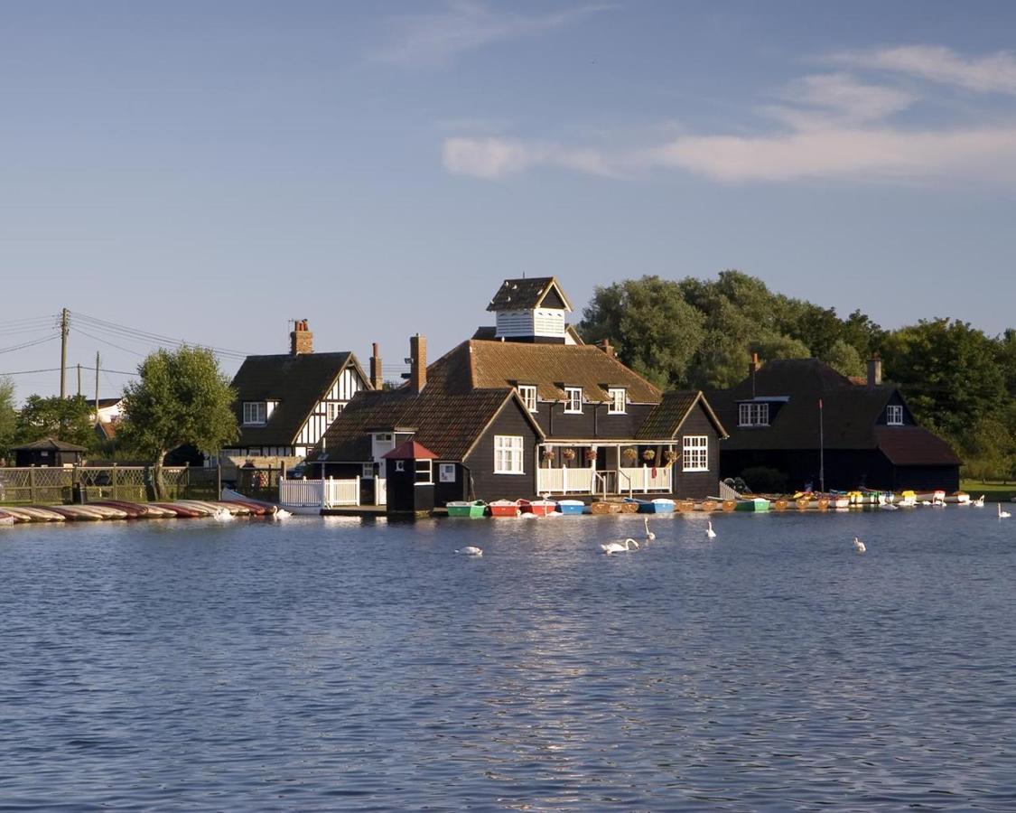 Romantic Flint Cottage On The Suffolk Coast Саксмундхэм Экстерьер фото